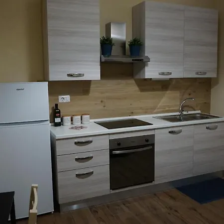 Alojamento de Acomodação e Pequeno-almoço La Fara 3*