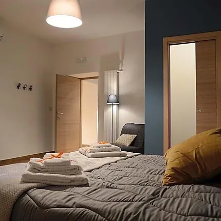 Couette-café La Fara 3*